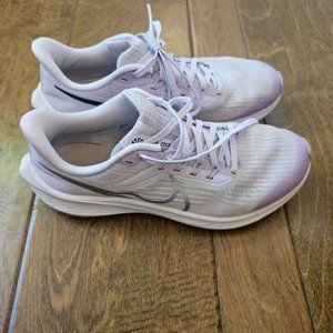 Girls Air Zoom Pegasus Size 6Y